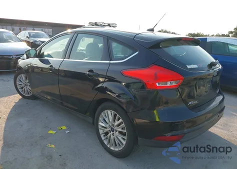 2016 Ford Focus Titanium z USA, uszkodzony, nr VIN 1FADP3N23GL339780